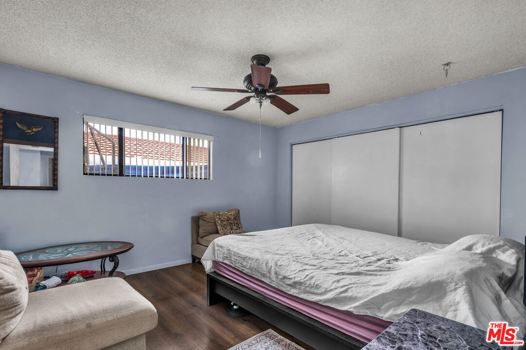 15623 Dorian Street, Sylmar, CA 91342