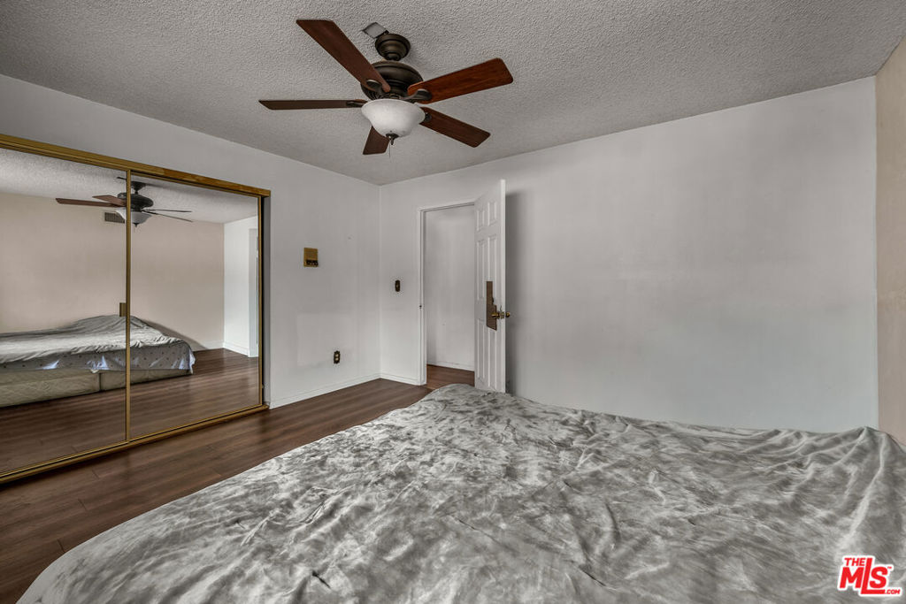 15623 Dorian Street, Sylmar, CA 91342