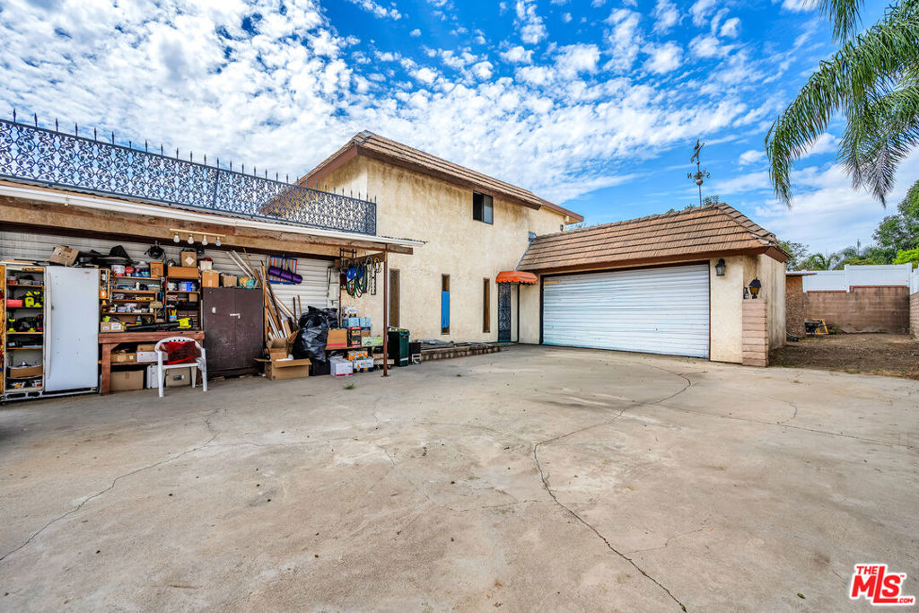 15623 Dorian Street, Sylmar, CA 91342