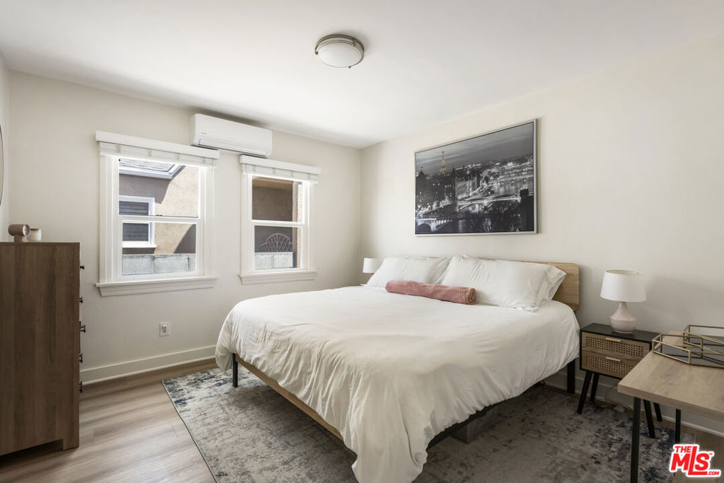 2225 Thurman Avenue, Los Angeles, CA 90016