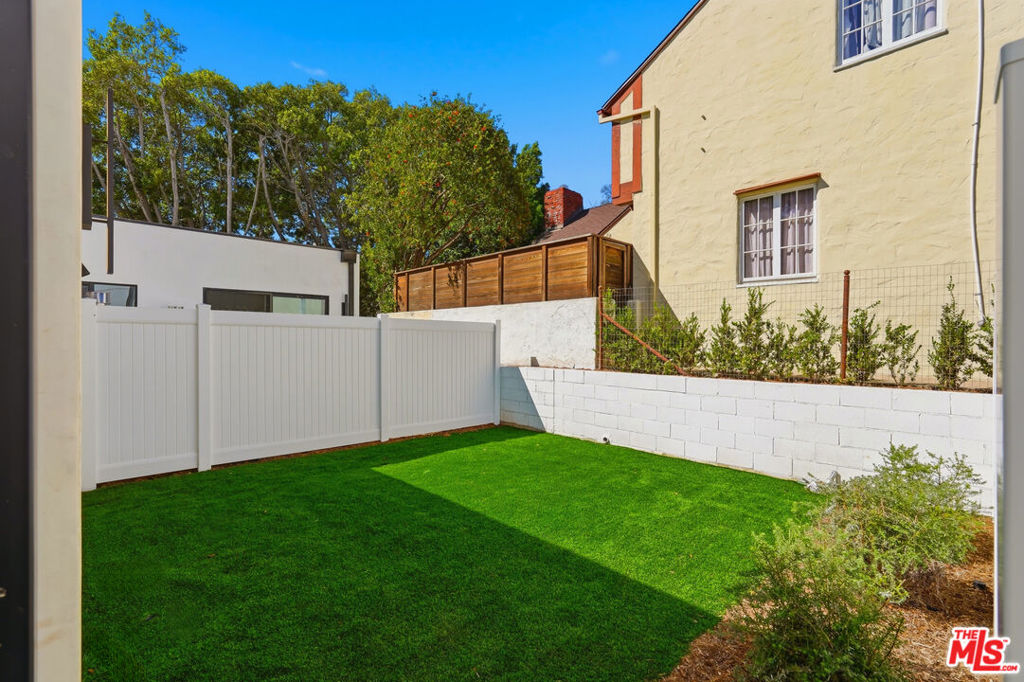Private Backyard