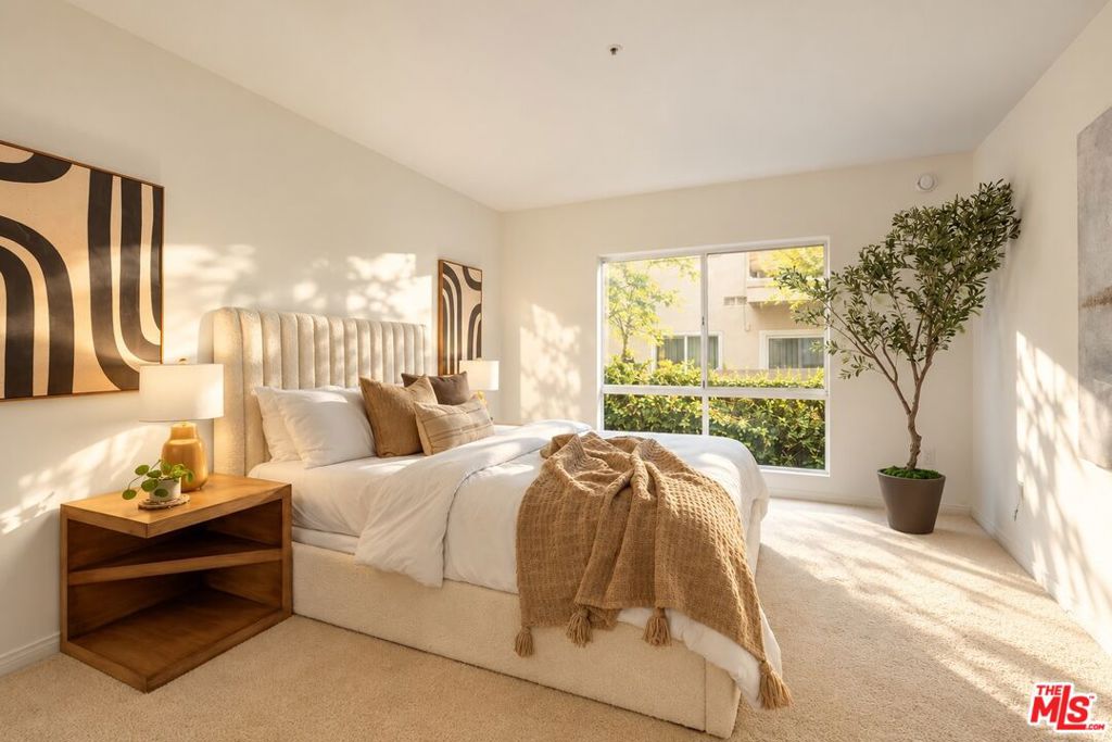 11855 Goshen Avenue, #104, Los Angeles, CA 90049