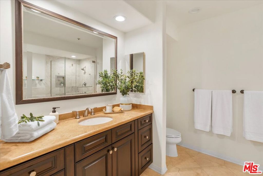 11855 Goshen Avenue, #104, Los Angeles, CA 90049