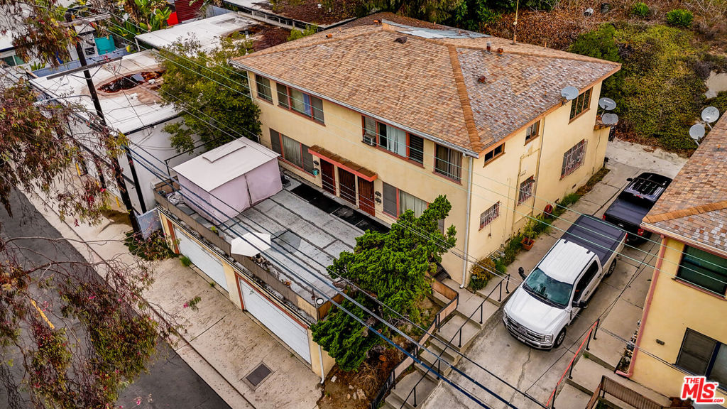 4143 Don Tomaso Drive, #1, Los Angeles, CA 90008 4143 Don Tomaso Drive, #1, Los Angeles, CA 90008