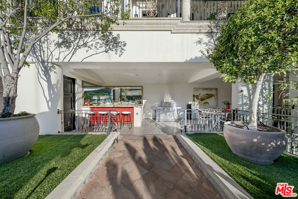 2321 Castilian Drive, Los Angeles, CA 90068