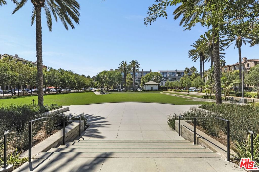 13044 Pacific Promenade, #408, Playa Vista, CA 90094