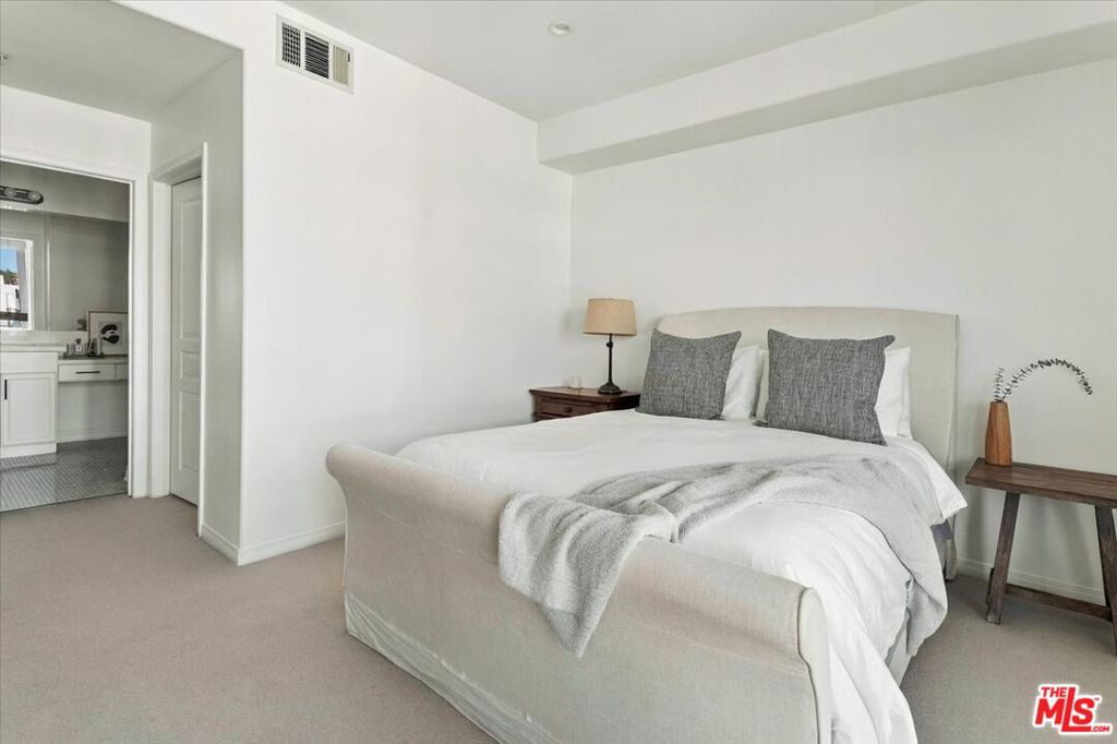 13044 Pacific Promenade, #408, Playa Vista, CA 90094