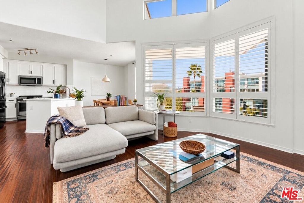 13044 Pacific Promenade, #408, Playa Vista, CA 90094 13044 Pacific Promenade, #408, Playa Vista, CA 90094
