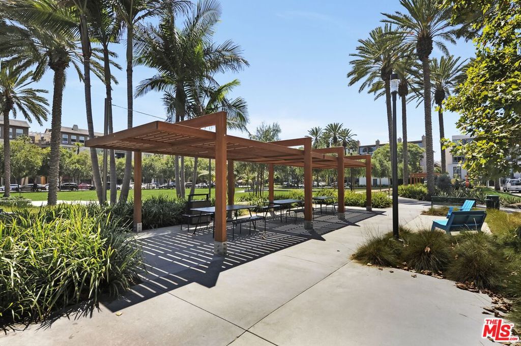 13044 Pacific Promenade, #408, Playa Vista, CA 90094