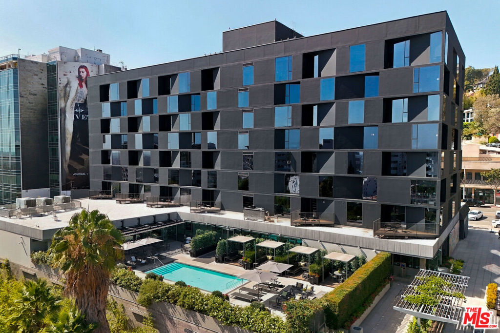 8500 W Sunset Boulevard, #506, West Hollywood, CA 90069