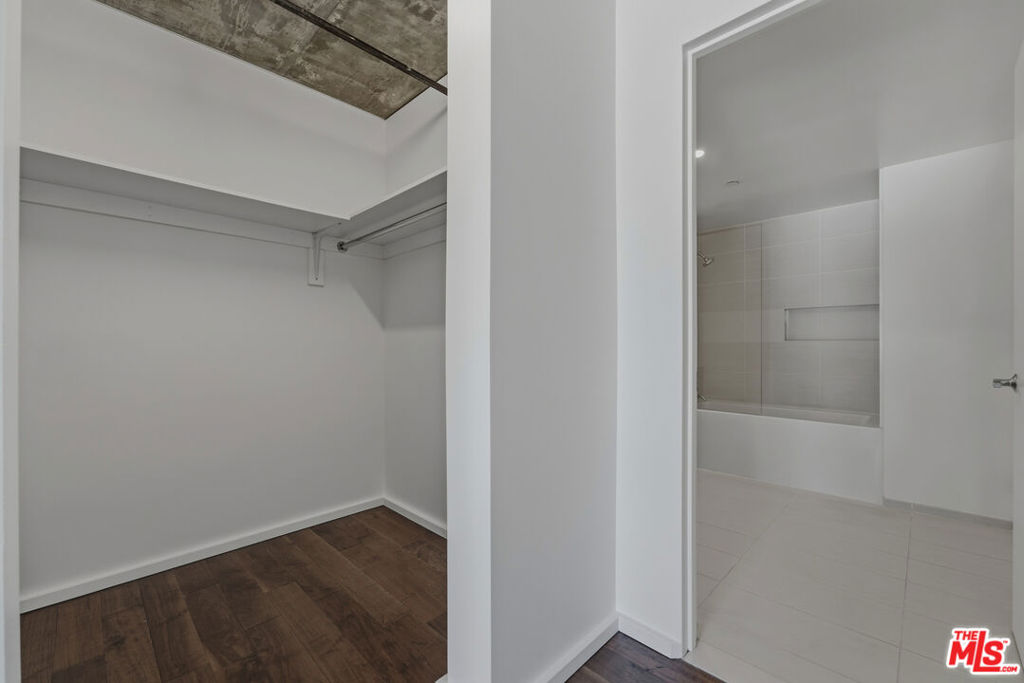 8500 W Sunset Boulevard, #506, West Hollywood, CA 90069