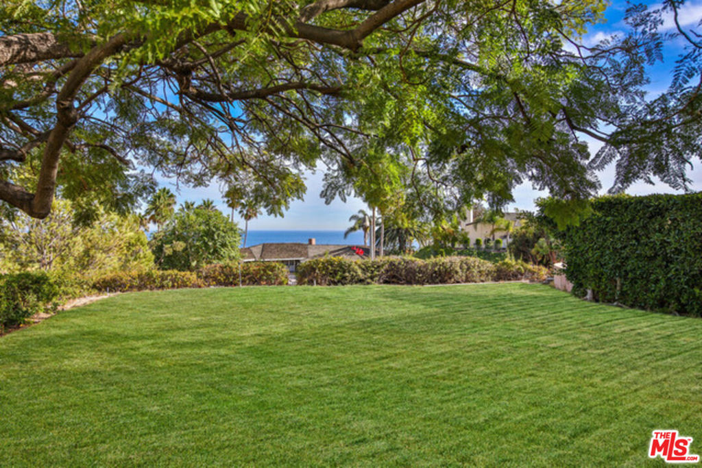 3825 Malibu Country Drive, Malibu, CA 90265