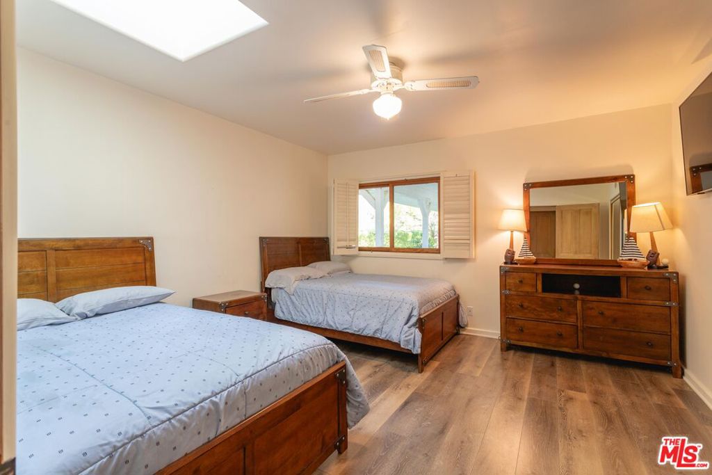 3825 Malibu Country Drive, Malibu, CA 90265