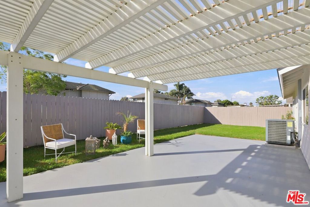 3660 Keel Avenue, Oxnard, CA 93035
