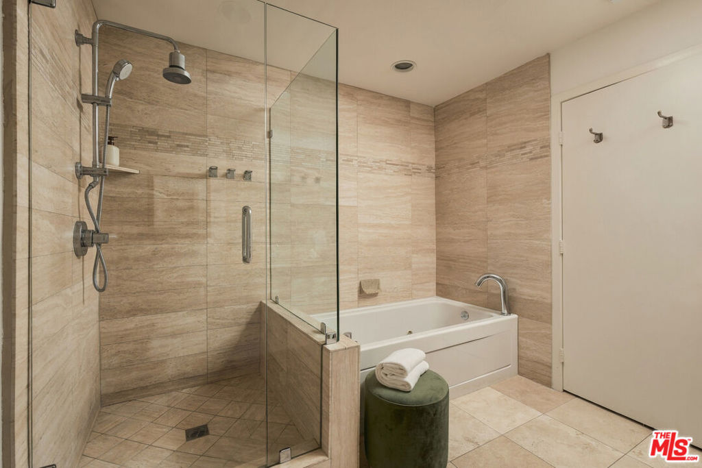 10639 Woodbridge Street, #101, North Hollywood, CA 91602