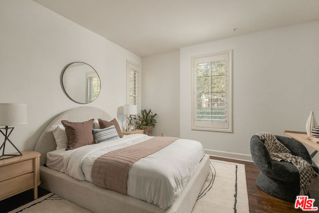 10639 Woodbridge Street, #101, North Hollywood, CA 91602