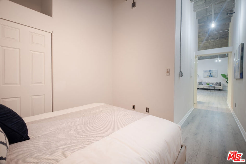 312 W 5th Street, #606, Los Angeles, CA 90013