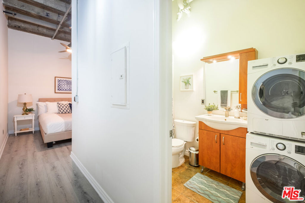 312 W 5th Street, #606, Los Angeles, CA 90013