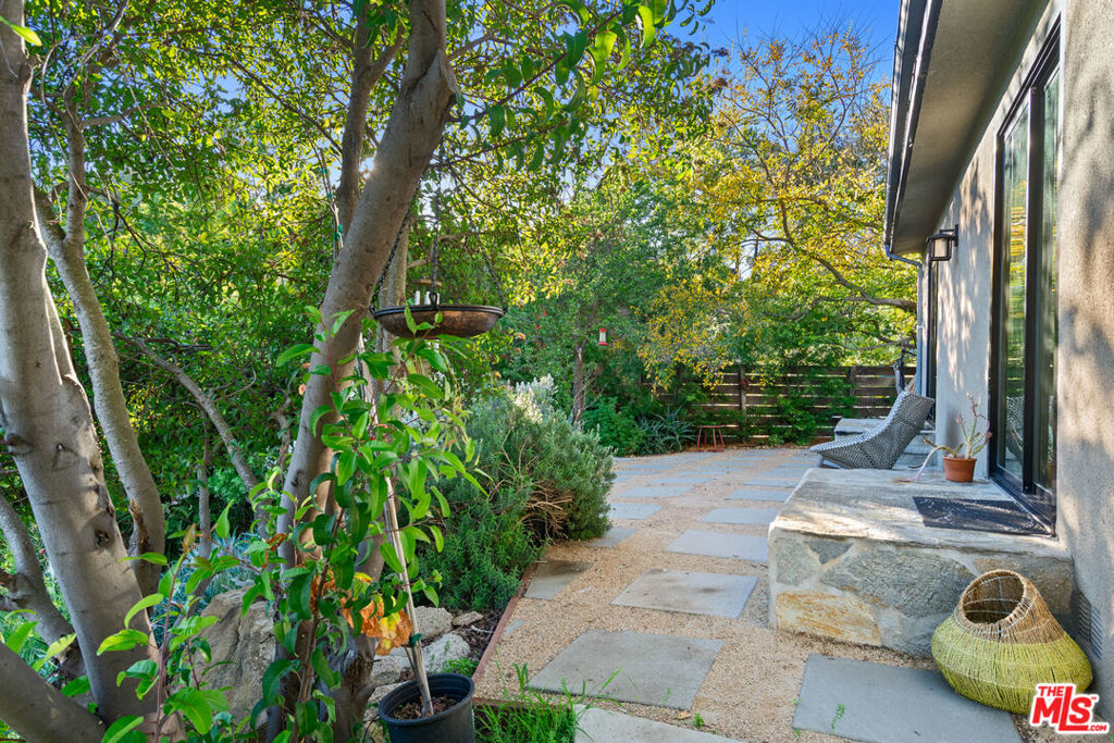 20784 Medley Lane, Topanga, CA 90290