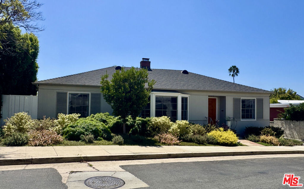 11188 Ophir Drive, Los Angeles, CA 90024