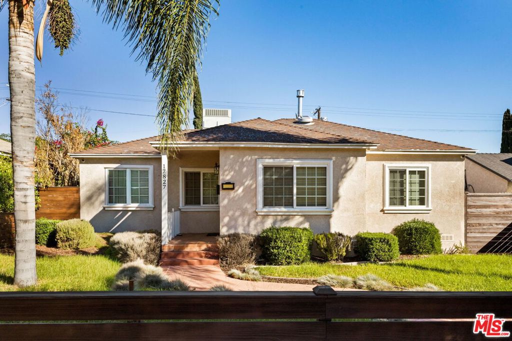 17827 Burbank Boulevard, Encino, CA 91316