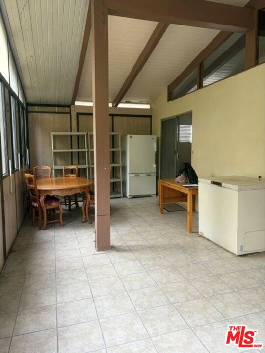 1630 Amherst Avenue, Los Angeles, CA 90025