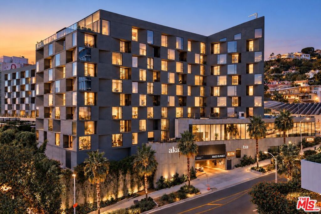 8500 W Sunset Boulevard, #503, West Hollywood, CA 90069