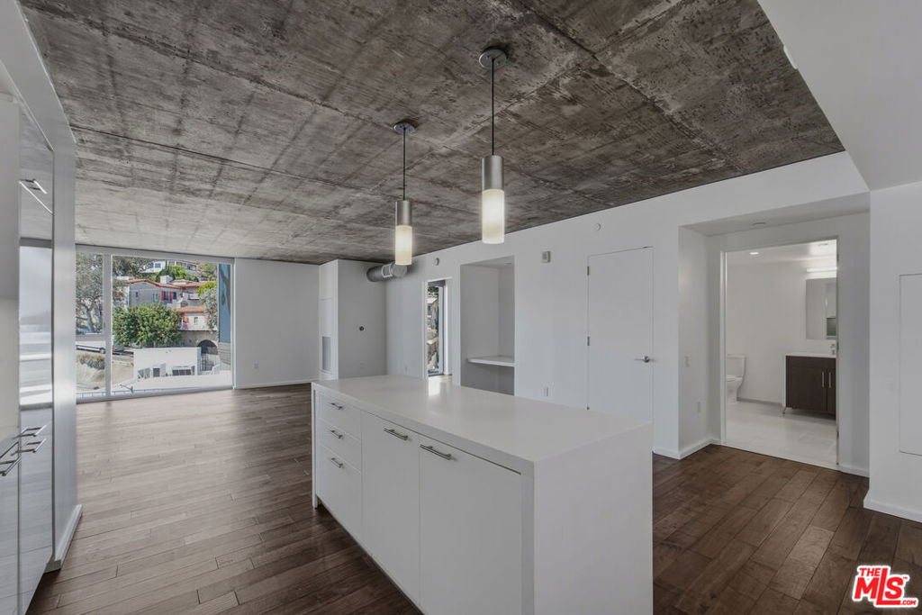 8500 W Sunset Boulevard, #503, West Hollywood, CA 90069 8500 W Sunset Boulevard, #503, West Hollywood, CA 90069