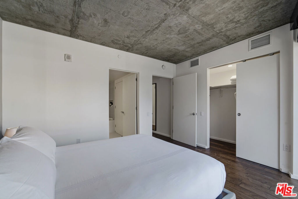 8500 W Sunset Boulevard, #708, West Hollywood, CA 90069