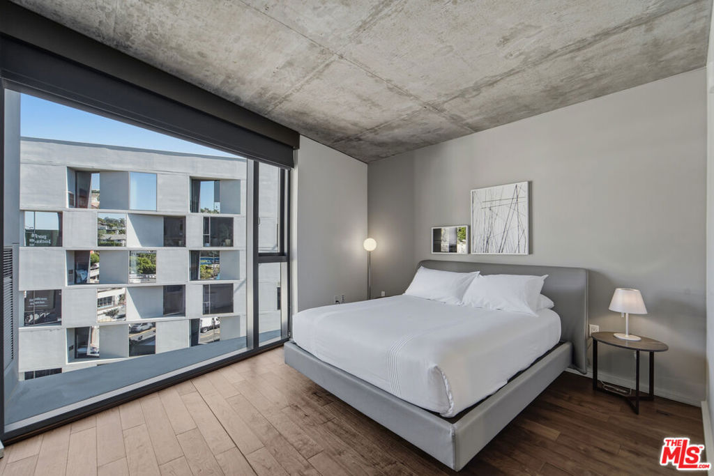 8500 W Sunset Boulevard, #708, West Hollywood, CA 90069