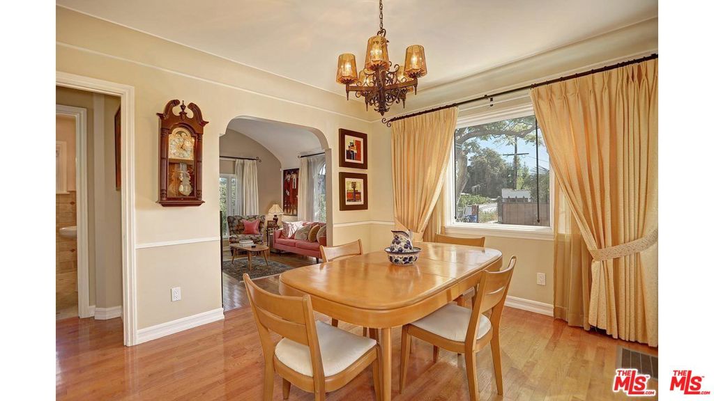 7417 CLINTON Street, Los Angeles, CA 90036