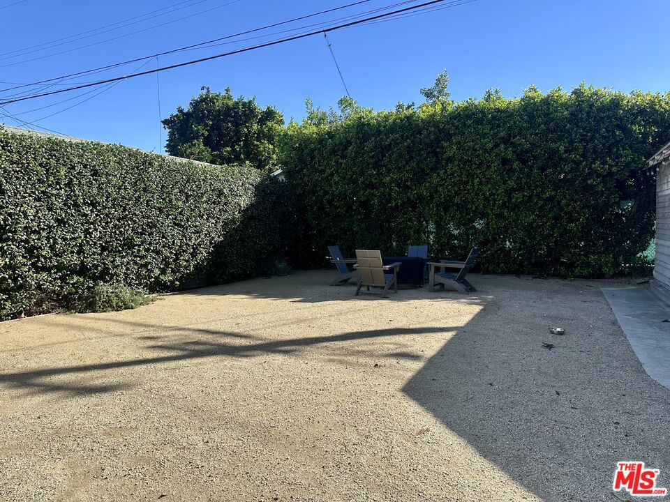 4602 6th Avenue, Los Angeles, CA 90043