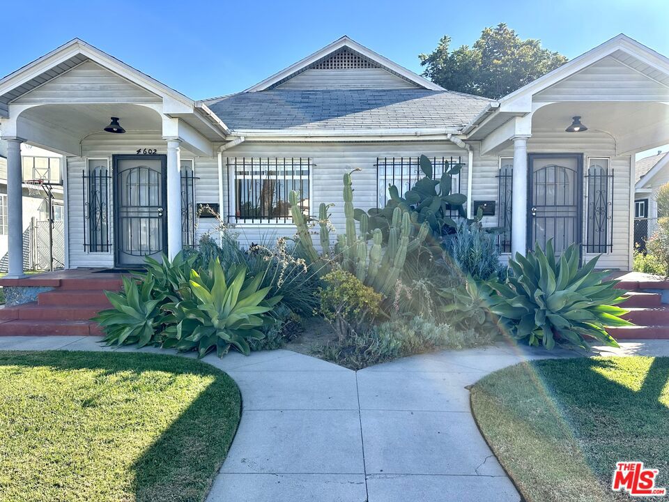 4602 6th Avenue, Los Angeles, CA 90043
