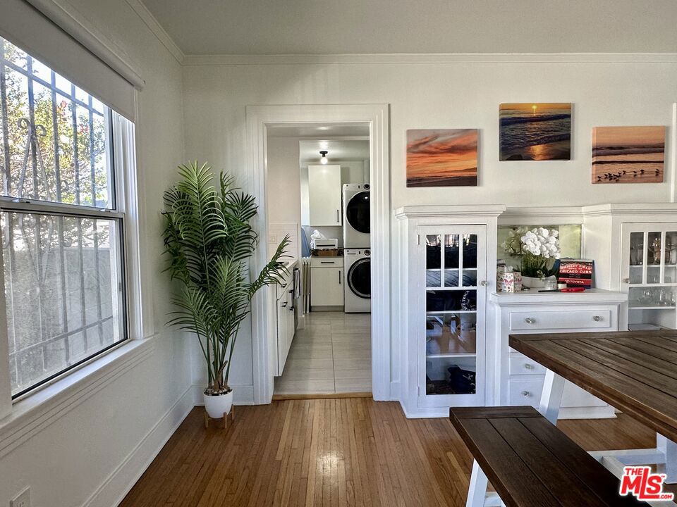 4602 6th Avenue, Los Angeles, CA 90043
