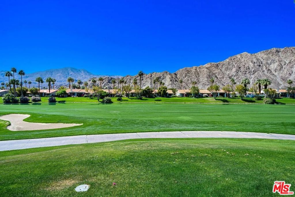 54469 Oak Hill, La Quinta, CA 92253