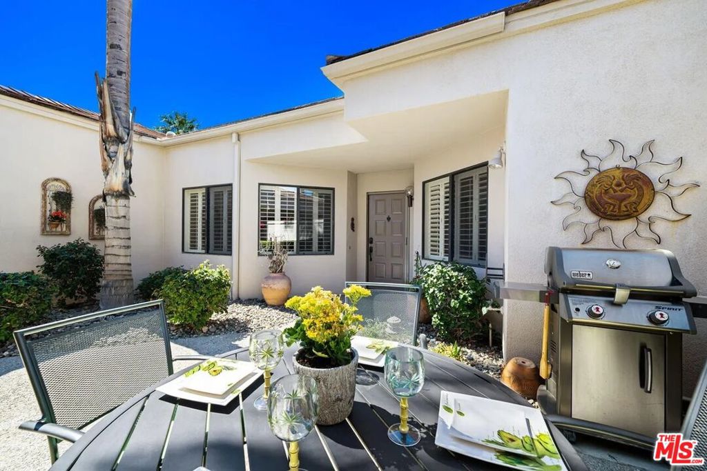 54469 Oak Hill, La Quinta, CA 92253