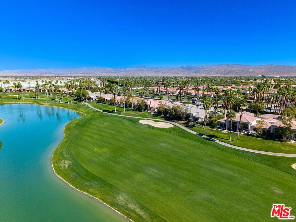 54469 Oak Hill, La Quinta, CA 92253