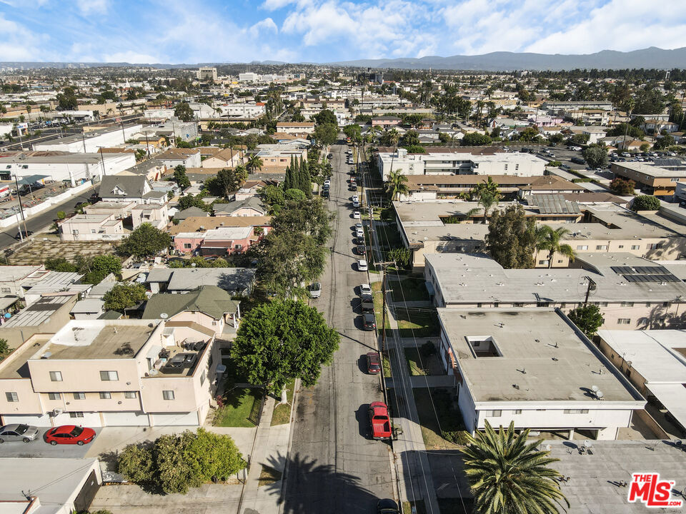 1022 Larch Street, Inglewood, CA 90301