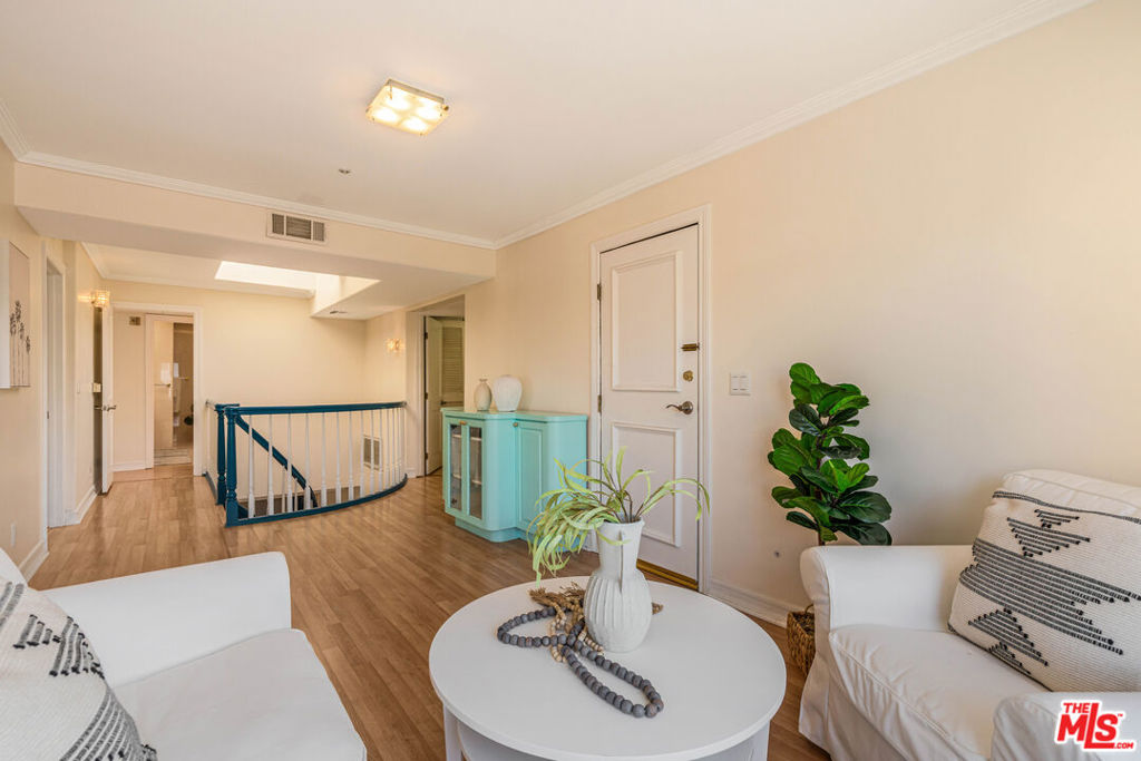 1645 Malcolm Avenue, #302, Los Angeles, CA 90024