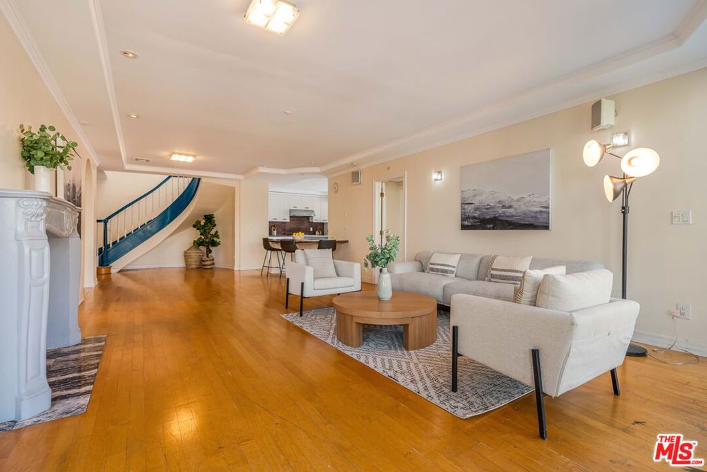 1645 Malcolm Avenue, #302, Los Angeles, CA 90024