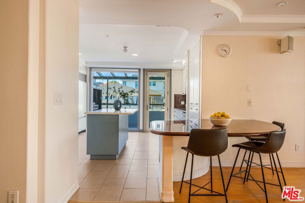 1645 Malcolm Avenue, #302, Los Angeles, CA 90024
