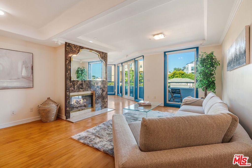 1645 Malcolm Avenue, #302, Los Angeles, CA 90024