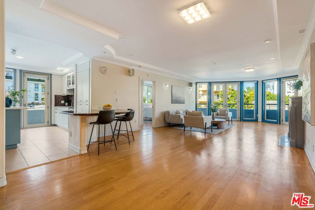 1645 Malcolm Avenue, #302, Los Angeles, CA 90024