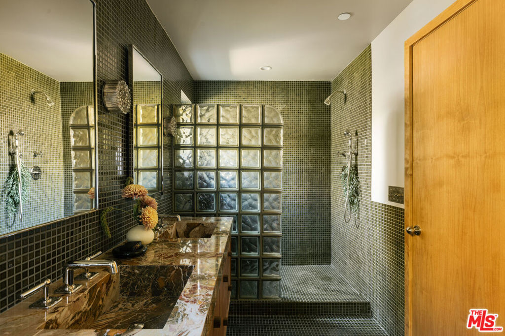 8141 Cornett Drive, Los Angeles, CA 90046