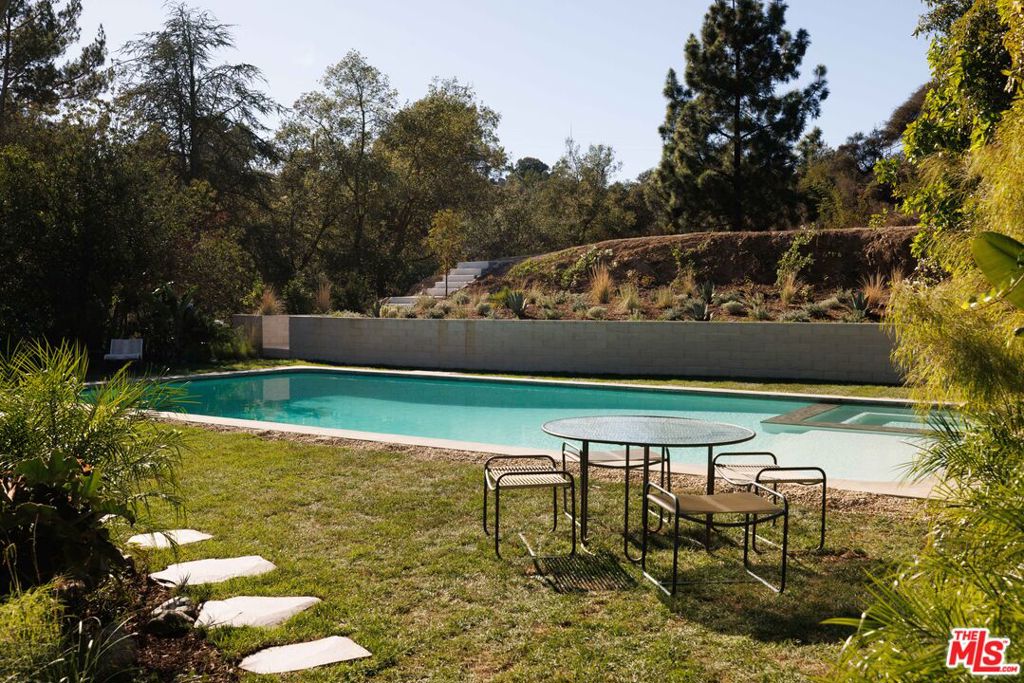8141 Cornett Drive, Los Angeles, CA 90046