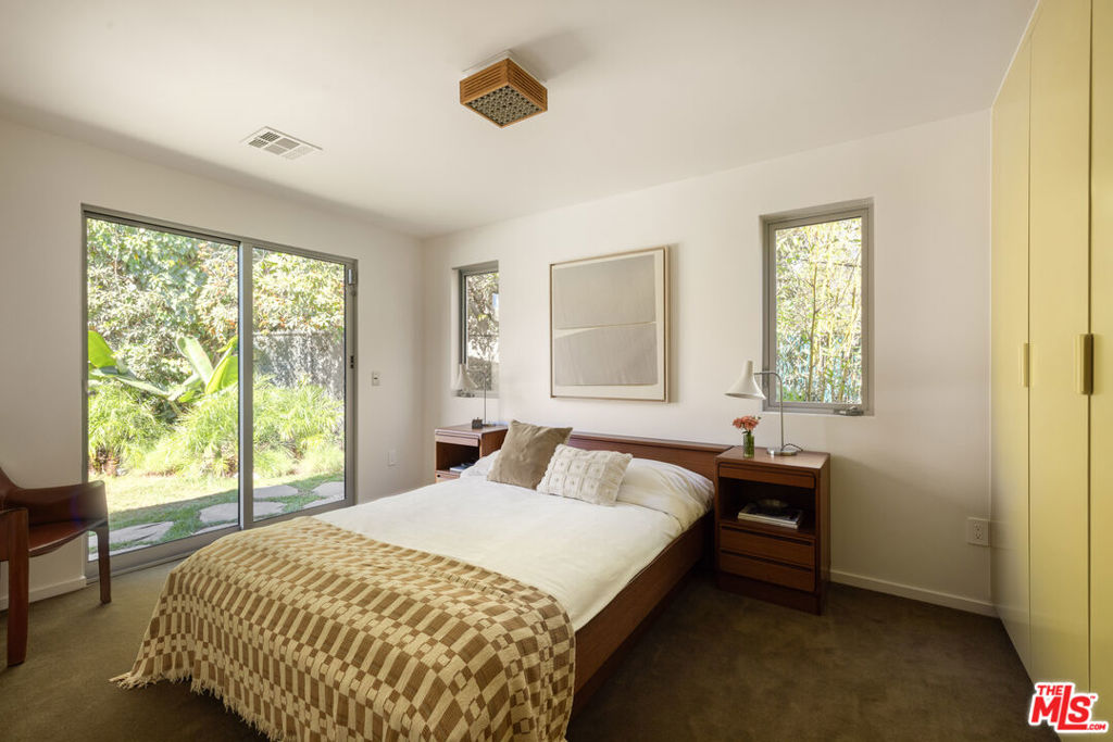 8141 Cornett Drive, Los Angeles, CA 90046