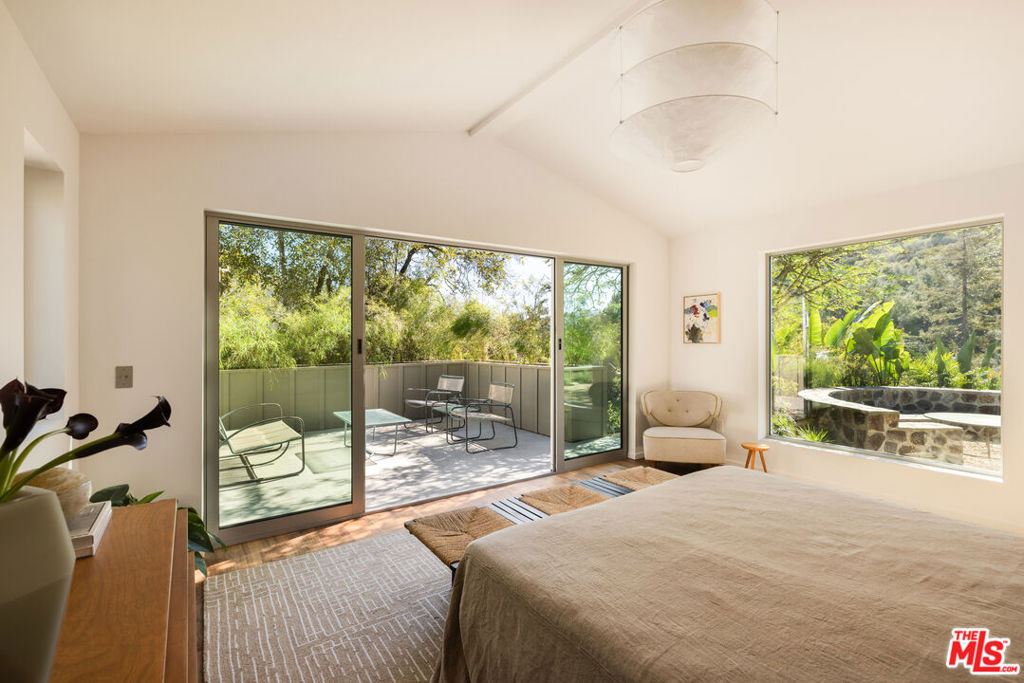 8141 Cornett Drive, Los Angeles, CA 90046