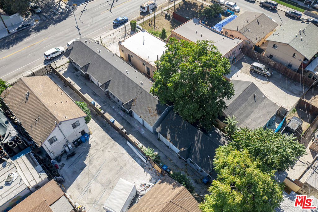 8441 S Main Street, Los Angeles, CA 90003