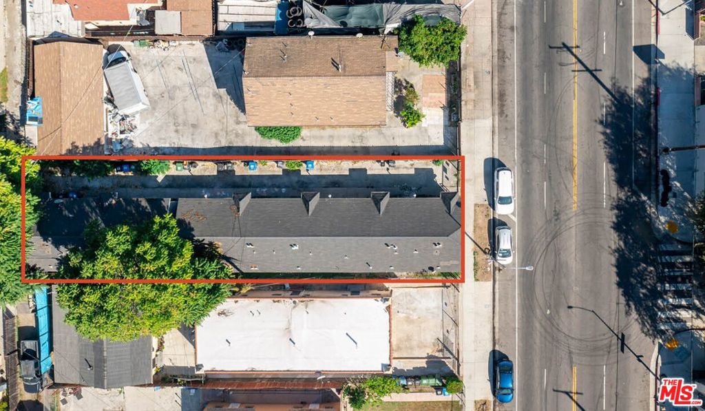 8441 S Main Street, Los Angeles, CA 90003