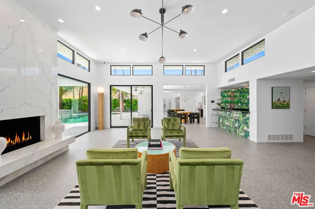 2304 S Toledo Avenue, Palm Springs, CA 92264